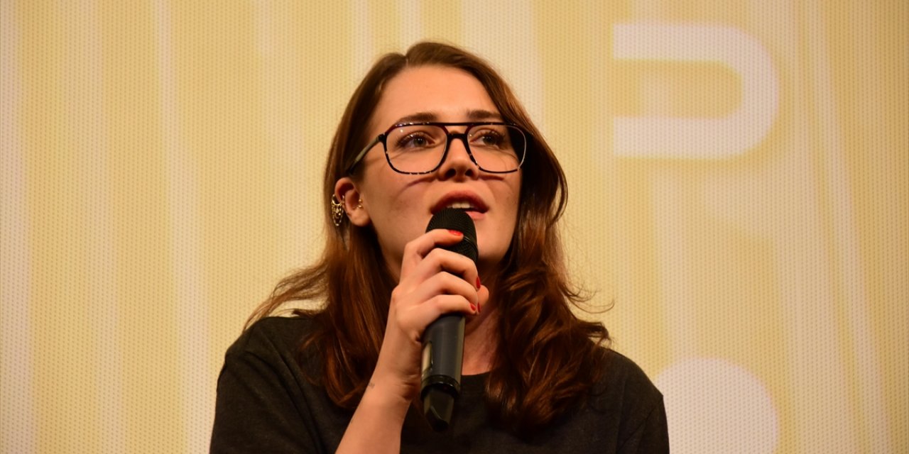 Oyuncu Deniz Işın, Menajer Ayşe Barım'a Yönelik Soruşturmada İfade Verdi