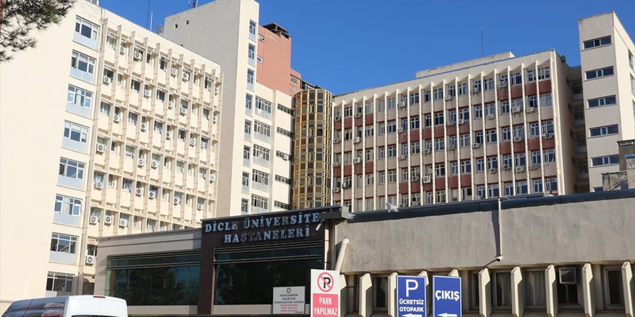 Dicle Üniversitesi Hastaneleri Bölgenin Sağlık Üssü Olarak Hizmet Veriyor