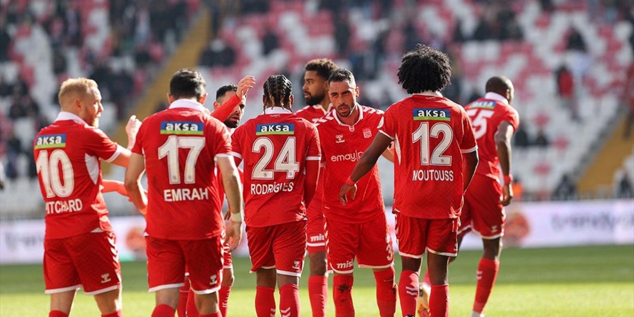 Sivasspor Ligde 3 Puana Hasret Kaldı