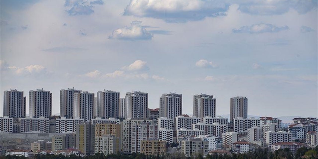 Türkiye'de Geçen Yıl En Fazla Konut İstanbul'un Esenyurt İlçesinde Satıldı