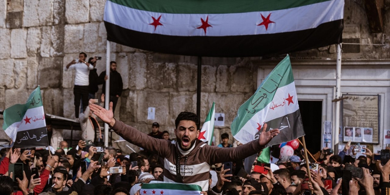 Suriye'nin Yeni Yönetimi, Ülkeyi Tahrip Eden Devletlerden Tazminat Talep Edebilir