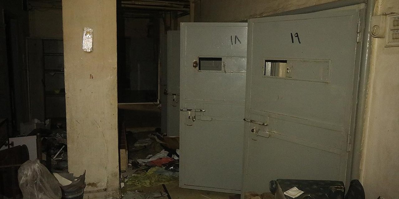 AA, Suriye'de Onlarca Yıl Halkın Korkulu Rüyası Olan Hava İstihbarat Şubesini Görüntüledi