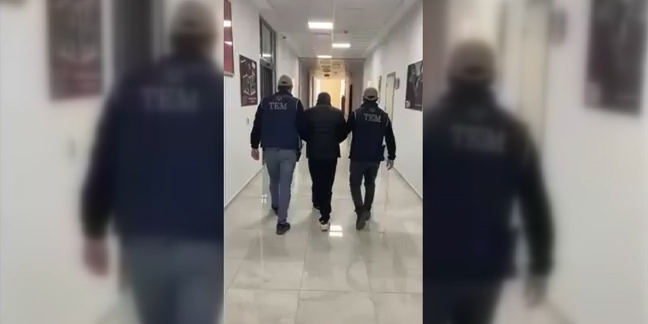 Fetö'ye Yönelik "Kıskaç-36" Operasyonlarında 71 Şüpheli Gözaltına Alındı