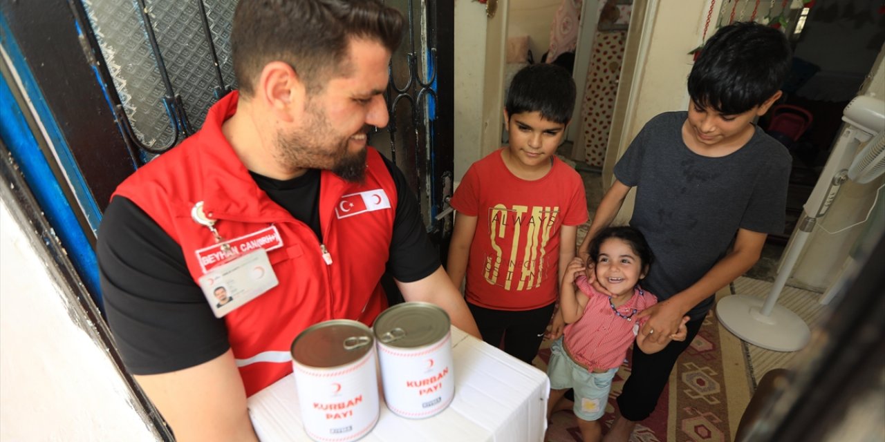 Türk Kızılay 2024'te 46 Milyon İnsana Yardım Ulaştırdı