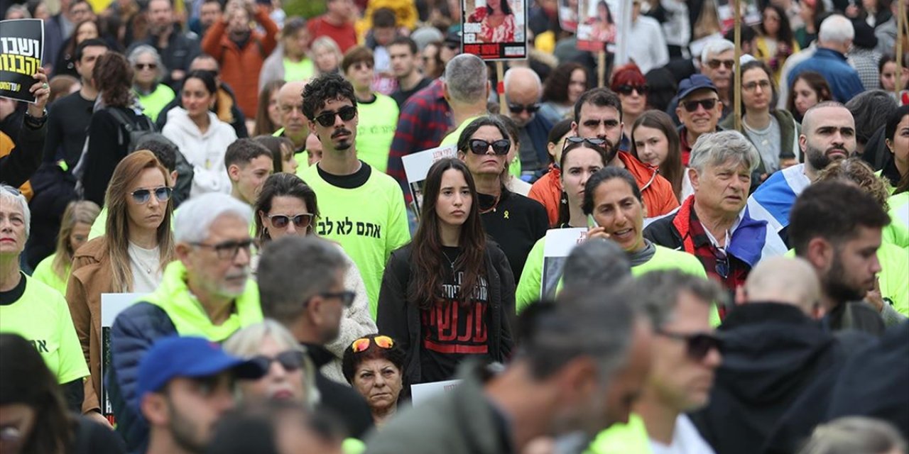 İsrailliler, Gazze’de Esir Takası Anlaşmasının 2’inci Aşamasına Geçişte Sorun Çıkmasını İstemiyor