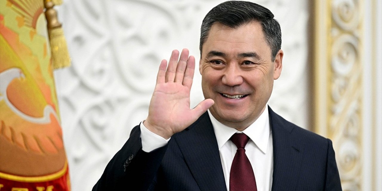 Kırgızistan Cumhurbaşkanı Sadır Caparov, İktidarda 4. Yılı Geride Bıraktı