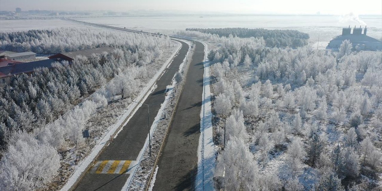 Ardahan, Kars ve Ağrı'da Kar Yerini Soğuk Havaya Bıraktı