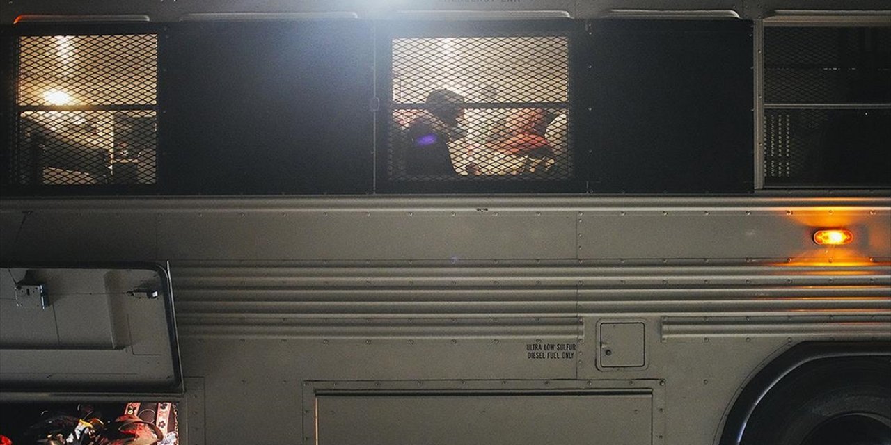 ABD'den Sınır Dışı Edilen 201 Kolombiyalı Düzensiz Göçmen Ülkelerine Döndü