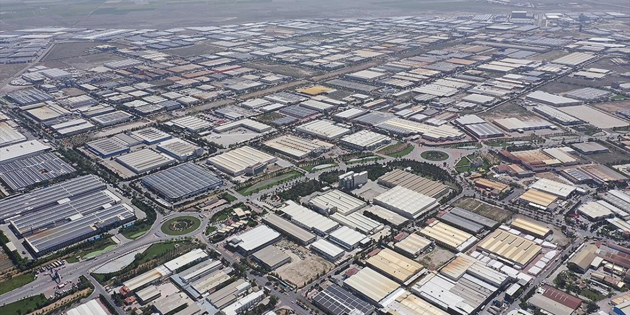 OSB'lerde Yatırımını Tamamlamayan Sanayicilere Verilen Süre Kapsamında 2 Bin 891 Başvuru Gerçekleşti