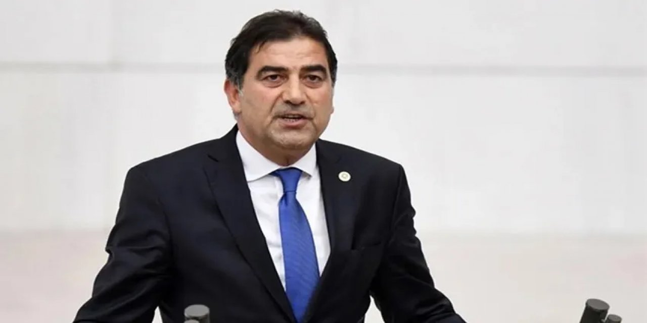 Ünal Karaman'ın Yeni Partisi Belli Oldu! Rozeti Bugün Takılacak