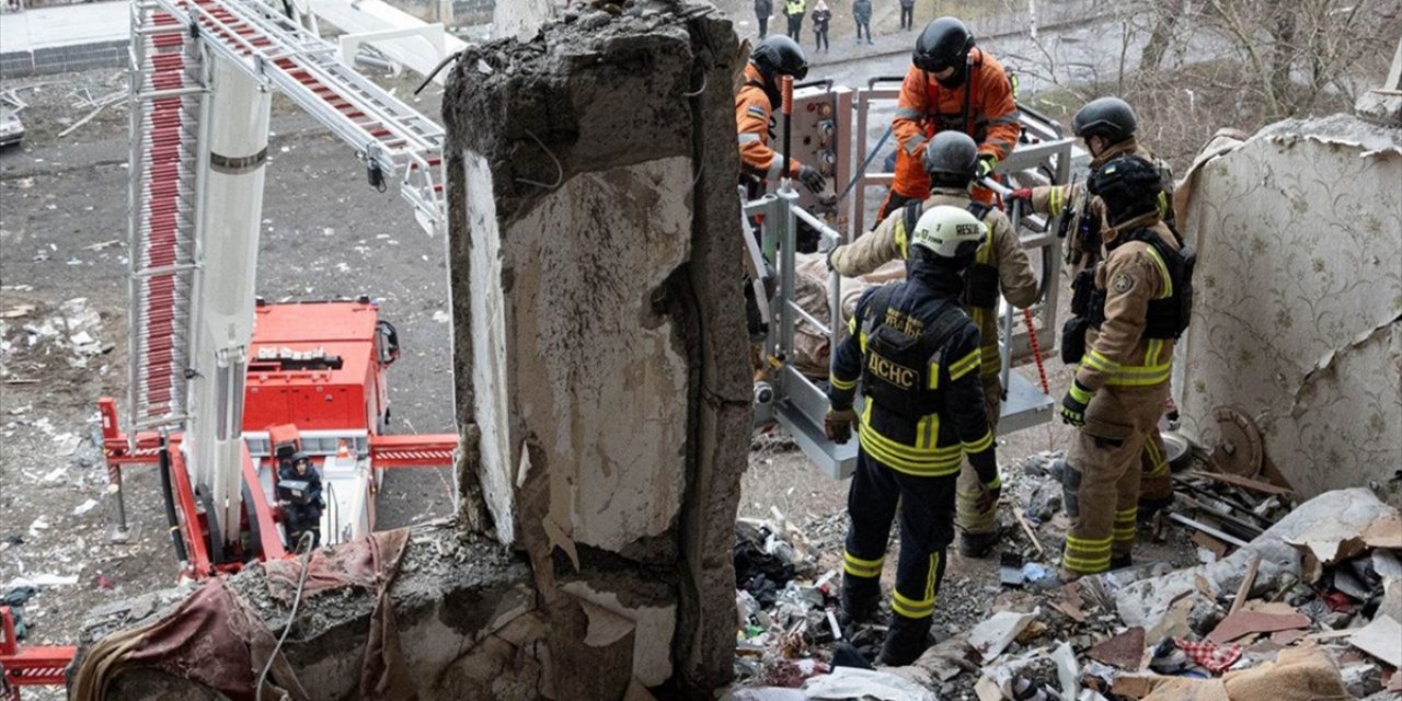 Ukrayna: Rus Ordusunun, Sumi Kentine Düzenlediği Hava Saldırısında 4 Kişi Öldü