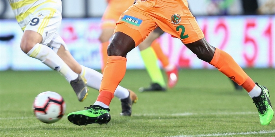 Fenerbahçe Alanya Deplasmanında