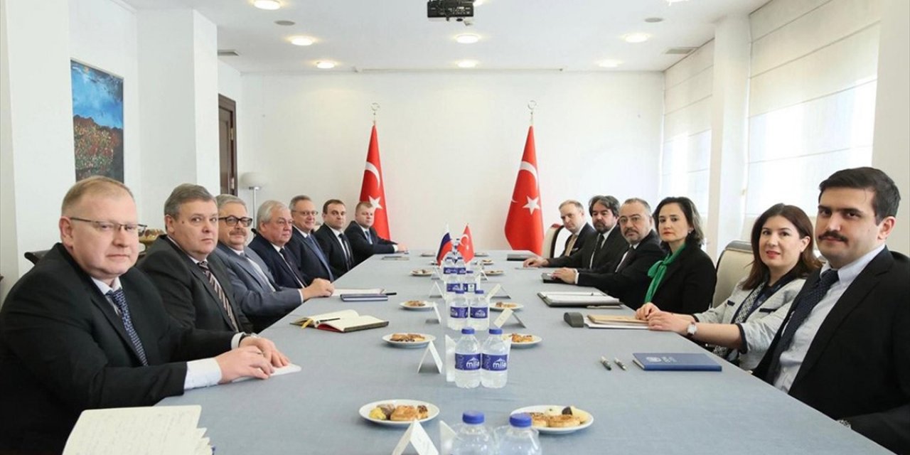 Dışişleri Bakan Yardımcısı Yılmaz, Putin'in Suriye Özel Temsilcisi Lavrentiev İle Görüştü