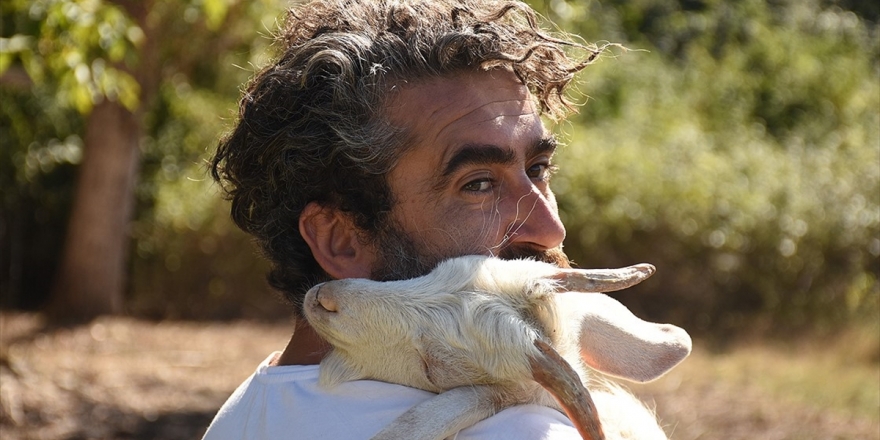 Hayalindeki Yaşamı Köyünde Buldu