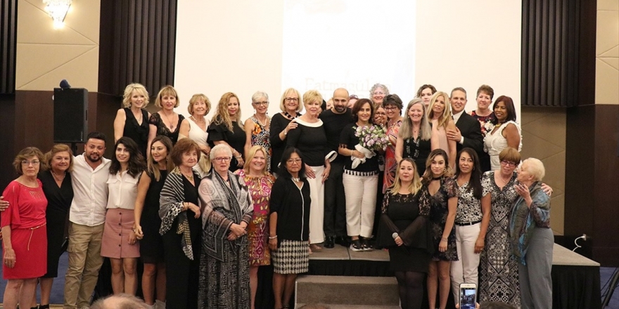 Türk Dizisi Hayranları Türkiye'de Buluştu