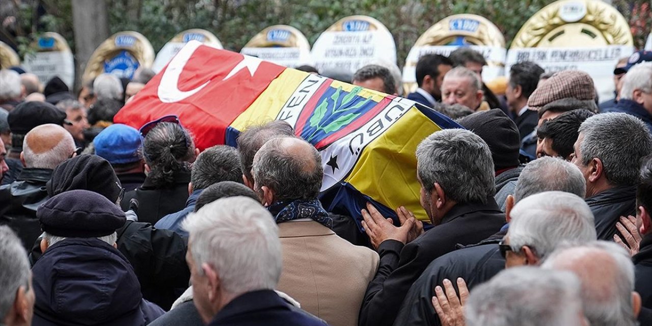 Ogün Altıparmak, Son Yolculuğuna Uğurlandı