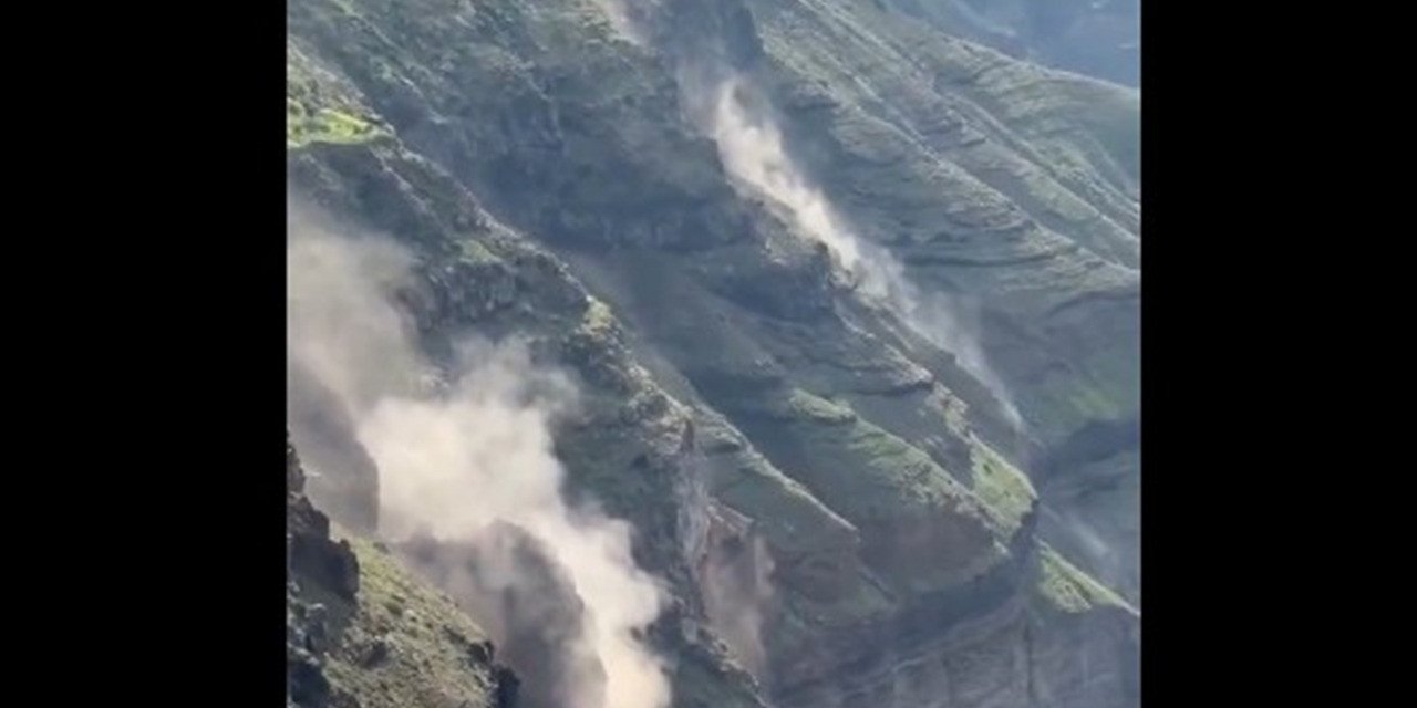 Yunanistan'da Deprem Fırtınası ve Santorini'deki Toprak Kaymaları: Ege'de Korku Dolu Anlar!