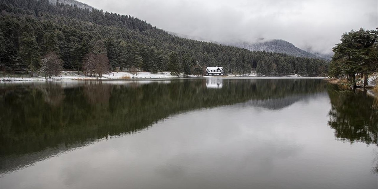 Kocaeli, Karabük, Bolu ve Düzce'nin Yüksek Kesimlerinde Kar Etkili Oldu