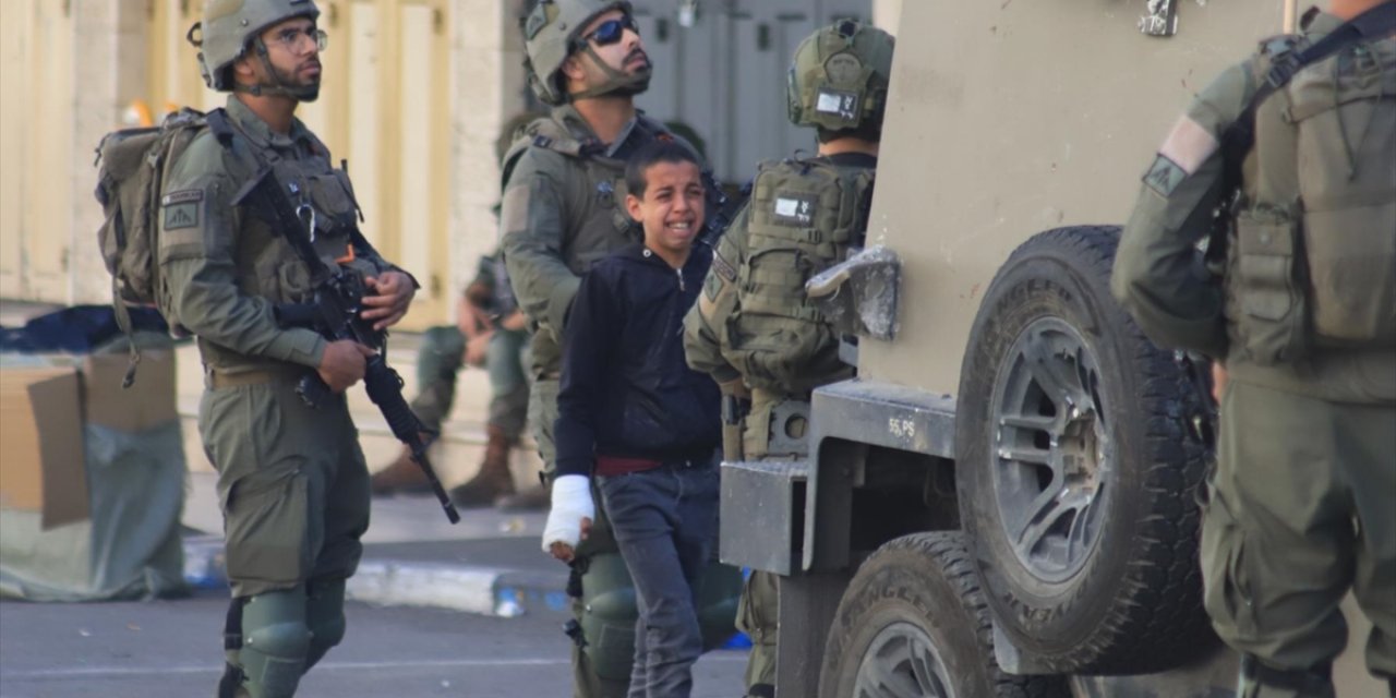 İsrailli Eski Asker Weiman, Ordunun Filistinlileri Canlı Kalkan Olarak Kullandığını Söyledi