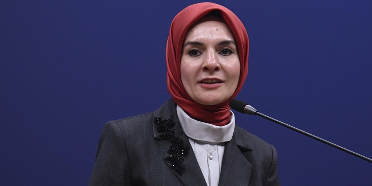 Aile ve Sosyal Hizmetler Bakanı Göktaş'tan "Sosyal Medya Düzenlemesi" Açıklaması