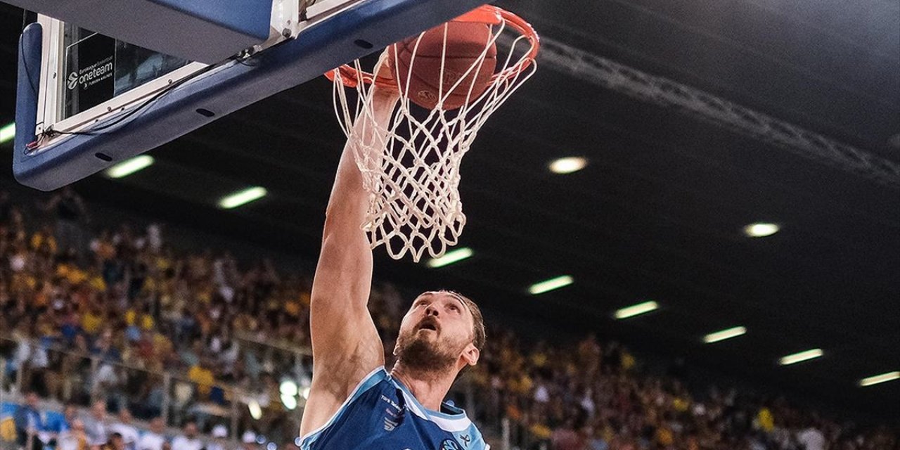 Milli Oyuncu Semih Erden, Basketbolu Bıraktığını Açıkladı