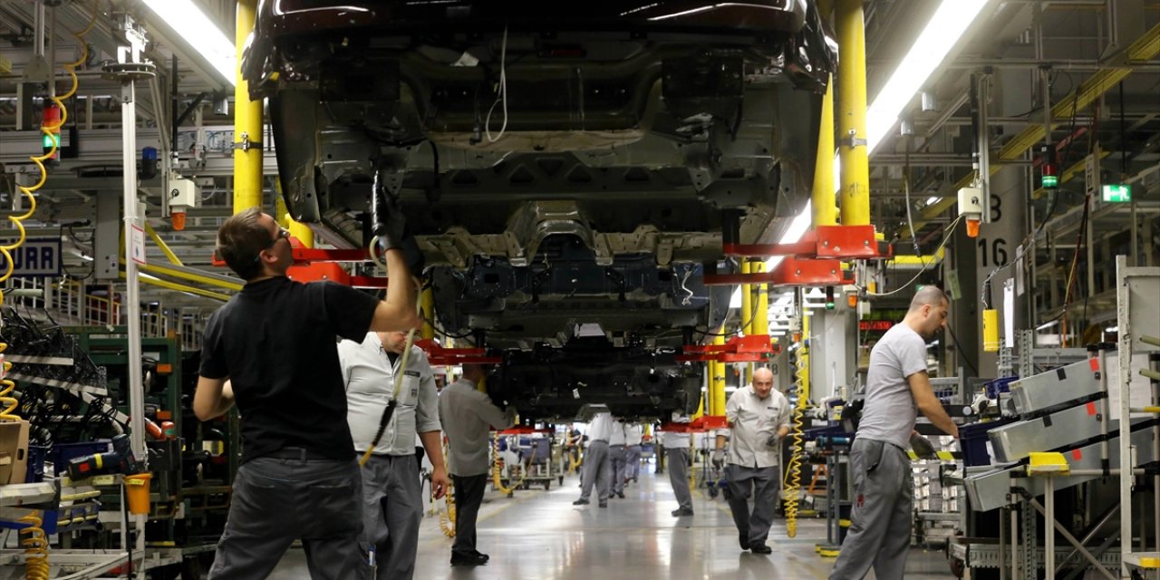 Alman Otomobil Üreticileri Rekabet Güçlerinden Endişe Ediyor