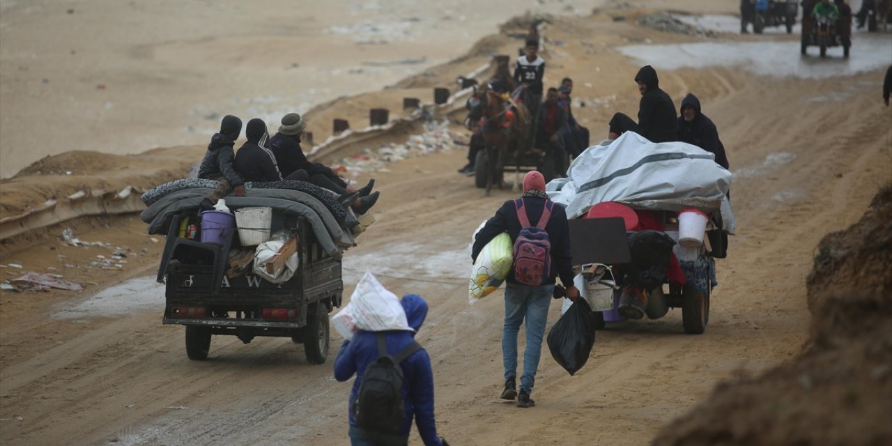 Hamas'tan Filistinlilerin Yerlerinden Edilmesini Reddetmek İçin "Acil Arap Zirvesi" Çağrısı