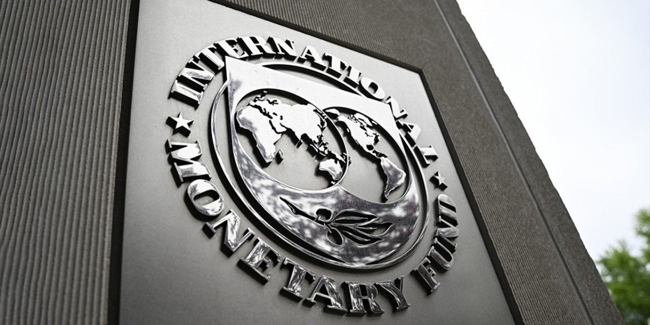 IMF, Japonya'da Politika Faizinin 2027 Sonunda Nötr Seviyeye Ulaşacağını Öngörüyor