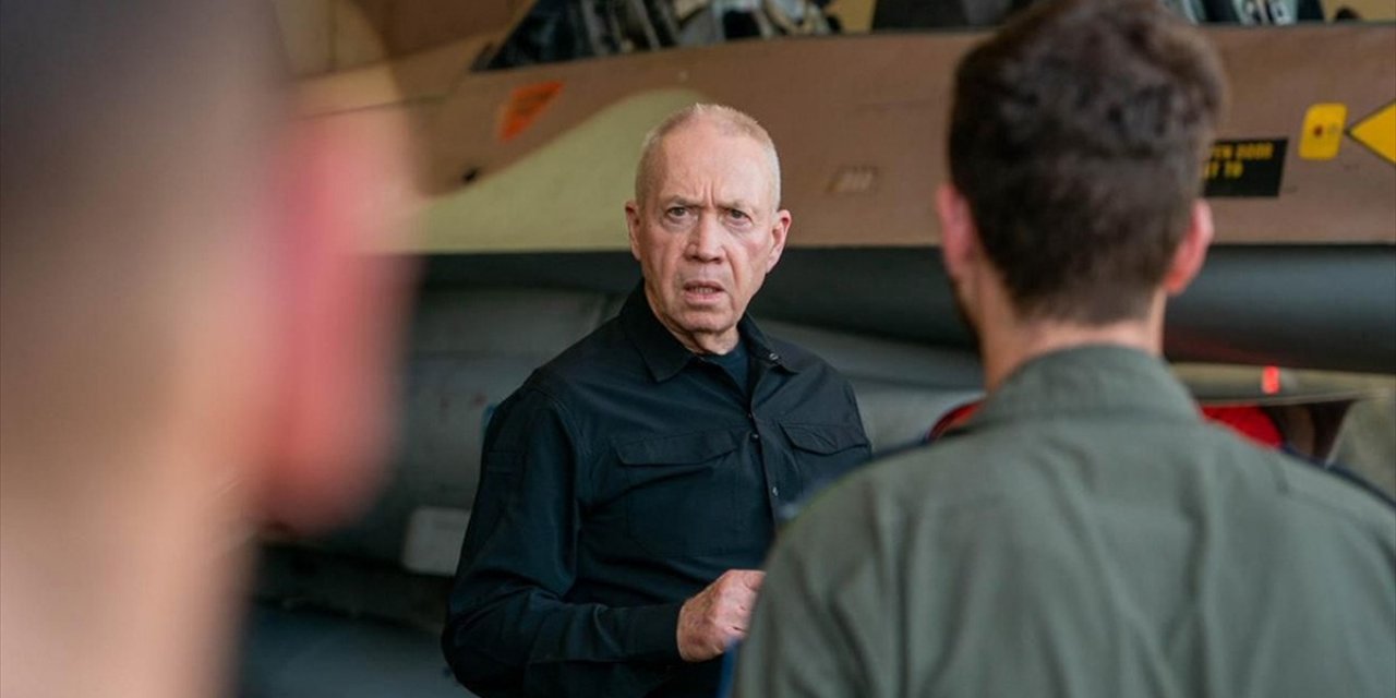 Gallant, Gazze'ye Saldırılarda İsrailli Esirlerin Güvenliğini Göz Ardı Ettiklerini İtiraf Etti