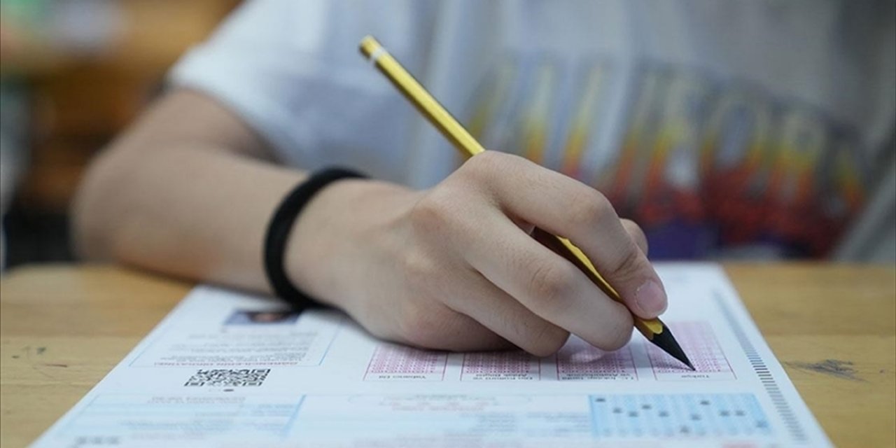 İlköğretim ve Ortaöğretim Kurumları Bursluluk Sınavı Başvuruları 10 Şubat'ta Başlayacak