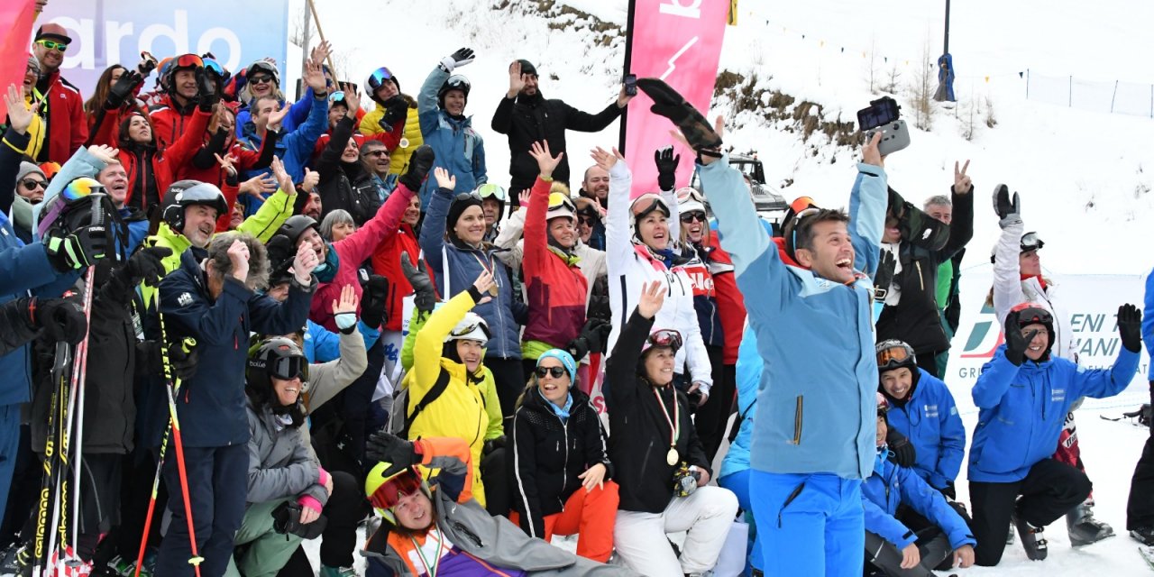 Türk Gazeteciler ‘Alpler’de Madalya Kazandı