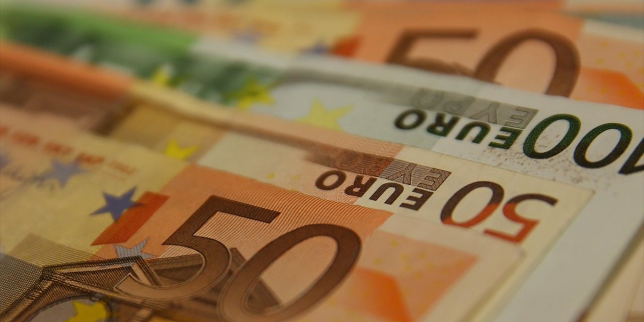 BAE'den, Fransa'da Kurulacak Yapay Zeka Odaklı Kampüse 30 Milyar Avrodan Fazla Yatırım Taahhüdü