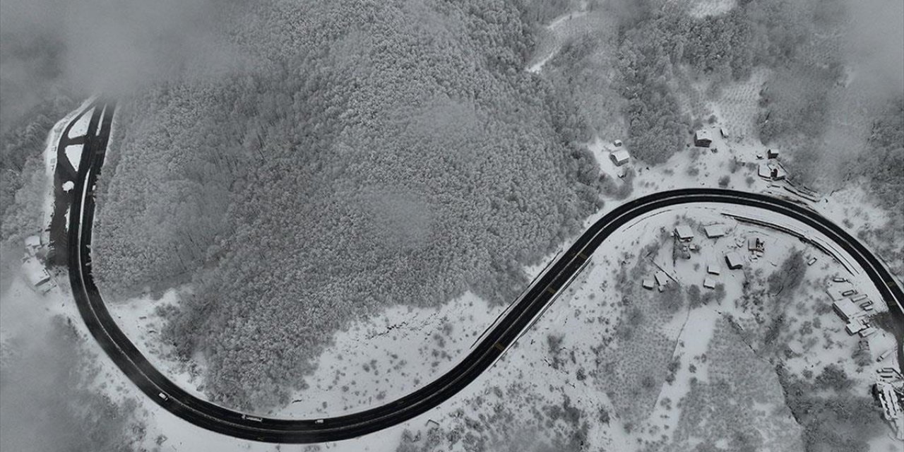 Bolu Dağı'nın Kar Manzarası Havadan Görüntülendi