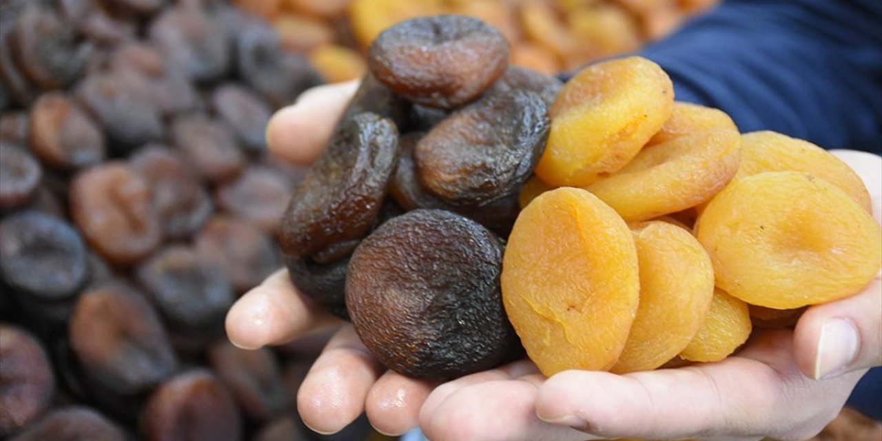 Kuru Kayısı İhracatından 6 Ayda 240 Milyon 57 Bin Dolar Gelir Elde Edildi