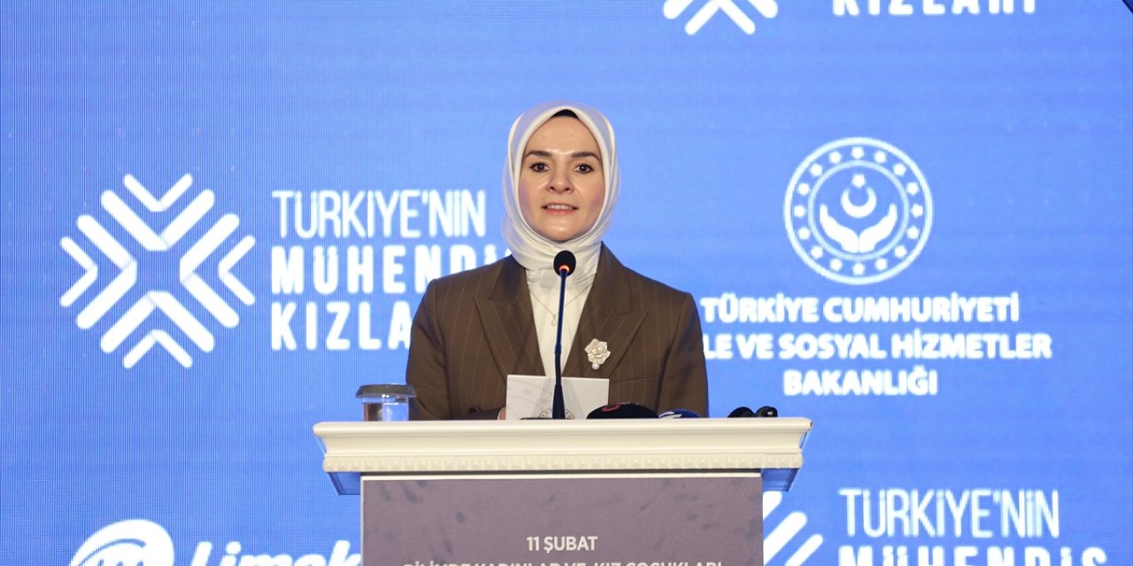 Bakan Göktaş: Kızlarımızın Potansiyellerini Gerçekleştirerek Başarılı İşlere İmza Atacaklarına İnanıyoruz