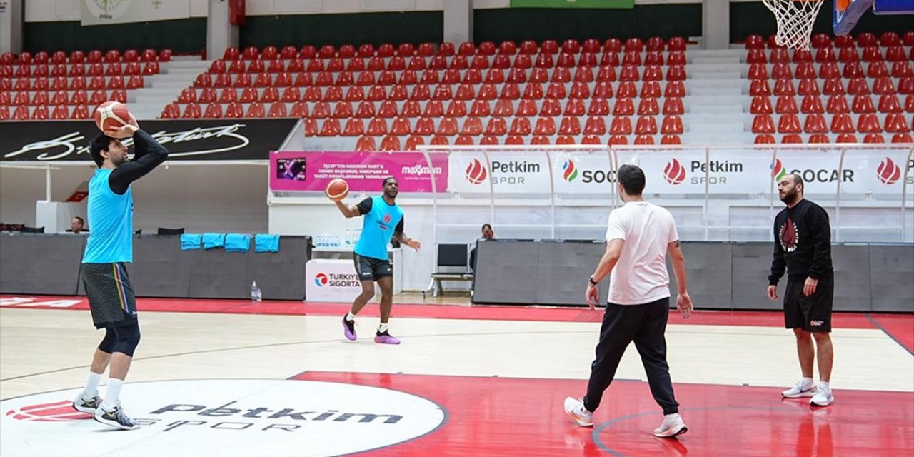 Aliağa Petkimspor, Avrupa'da Çeyrek Final Hedefini Bırakmıyor