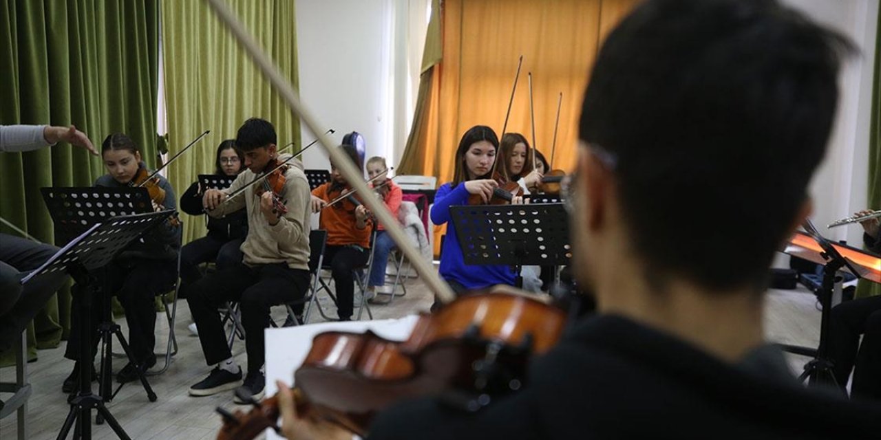 Balıkesir'de 10 Yılda 4 Bin Çocuğa Gönüllülerce Müzik Eğitimi Verildi