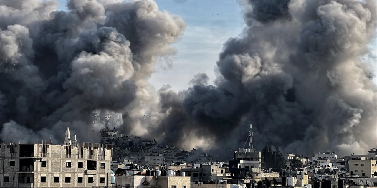 İsrail Saldırıları Nedeniyle Gazze'de 22 Radyo İstasyonu Kapandı