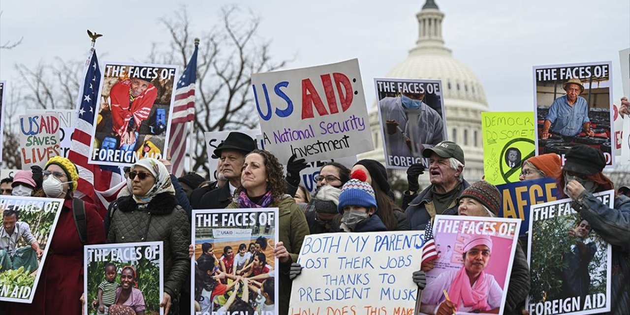 ABD'de Mahkeme, Dış Yardım Fonlarının Geçici Olarak Yeniden Başlatılmasına Hükmetti