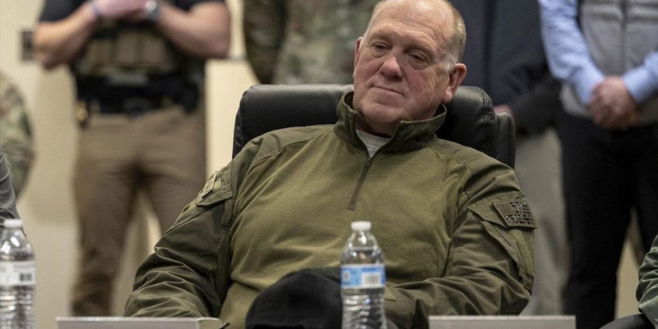 Trump'ın "Sınır Çarı" Homan, Adams'ın Göçmenler Konusunda Verdiği Sözleri Takip Edeceğini Açıkladı