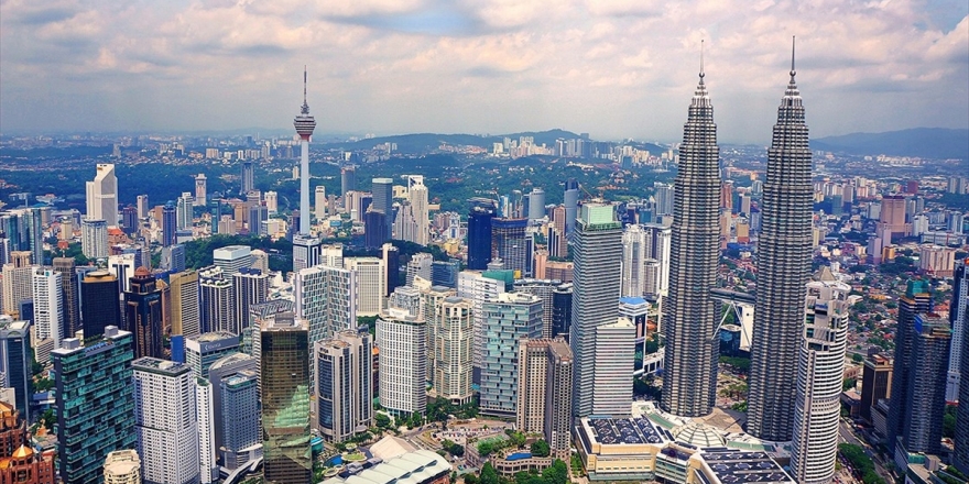 Malezya Borçlarının Ödenmesi İçin Bazı Varlıklarını Satacak