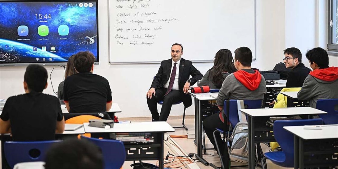 Bakan Kacır: Hedefimiz Tübitak Fen Lisesi İle Oluşturduğumuz Bu Yeni Lise Ekolünü Anadolu'ya Yaygınlaştırmak