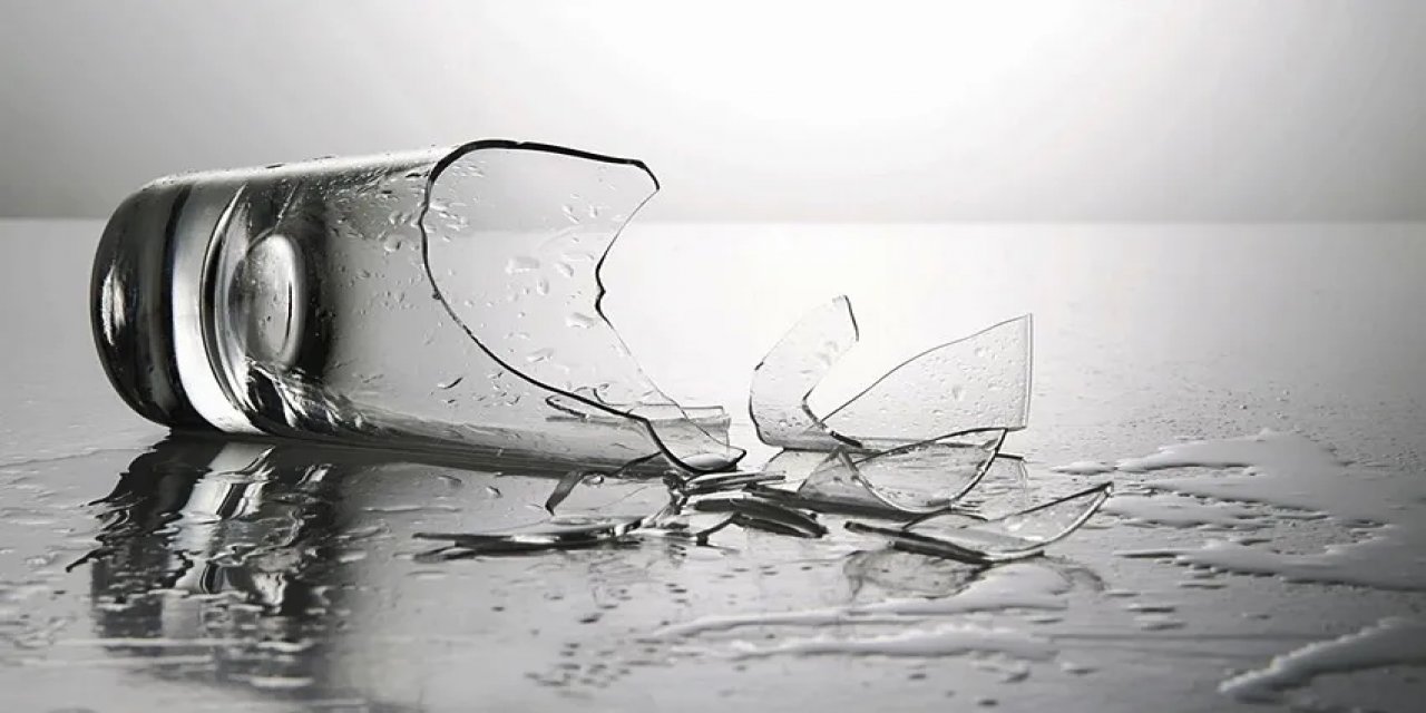 Evliliği Bitiren Bardak! Mahkeme Ağır Kusurlu Buldu, Tazminat Ödeyecek!