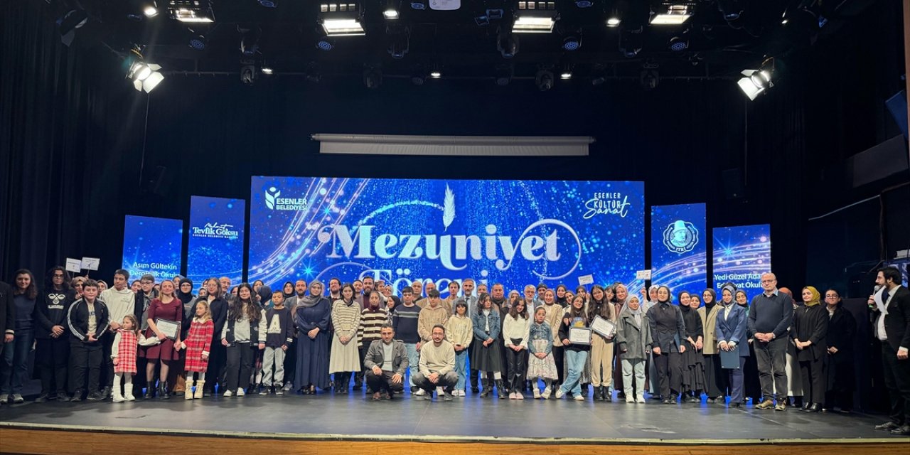 "Asım Gültekin Dergicilik Okulu" ve "Yedi Güzel Adam Edebiyat Okulu" Öğrencileri Mezun Oldu