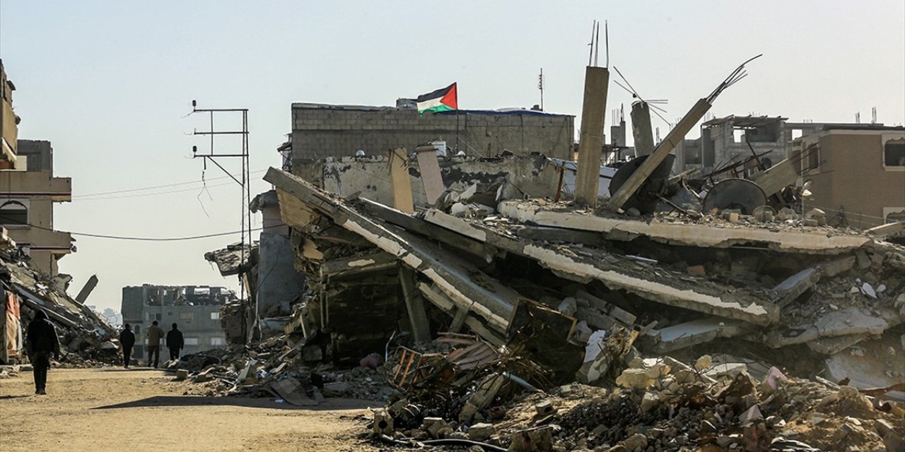 İsrail'in Gazze'deki Saldırılarında Ölen Filistinlilerin Sayısı 48 Bin 297’ye Yükseldi