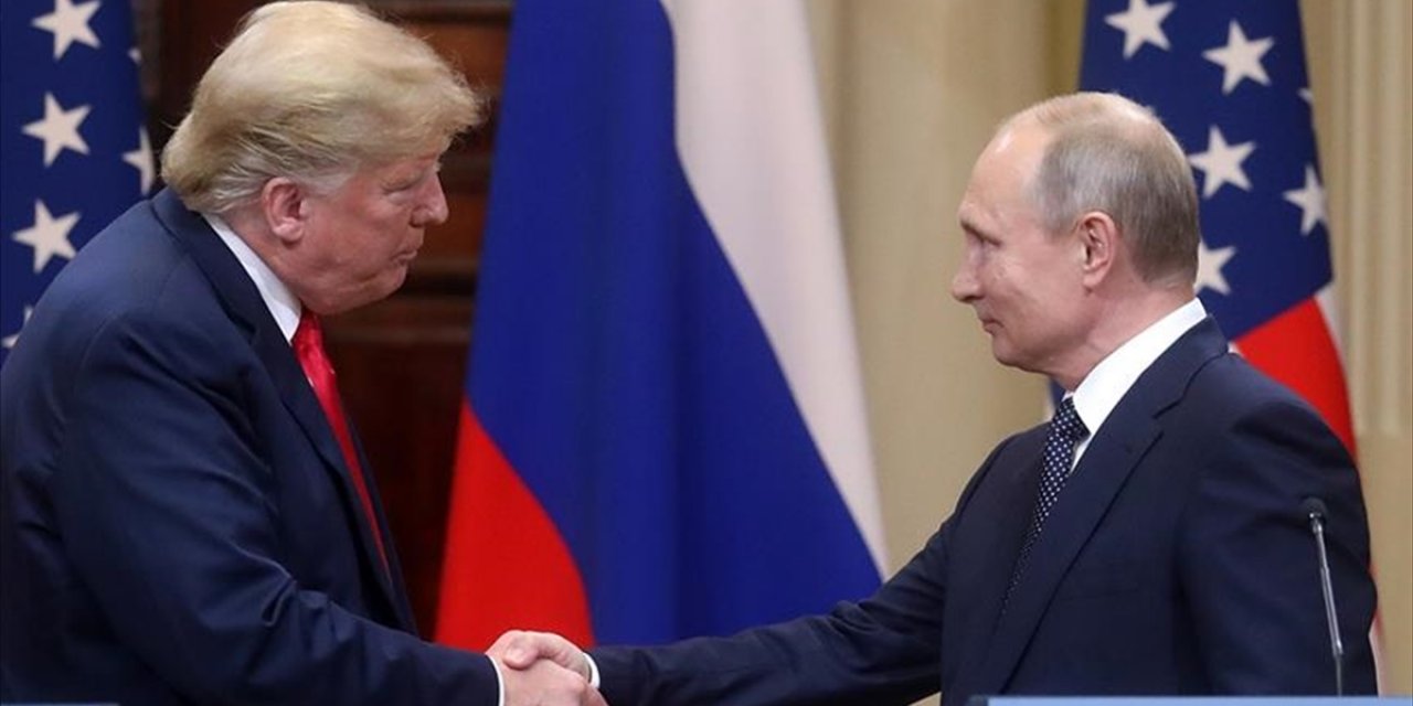 ABD'li Senatör Sanders, Trump ve Amerikan Oligarkların Putin İle "İttifak Kurduğunu" İddia Etti