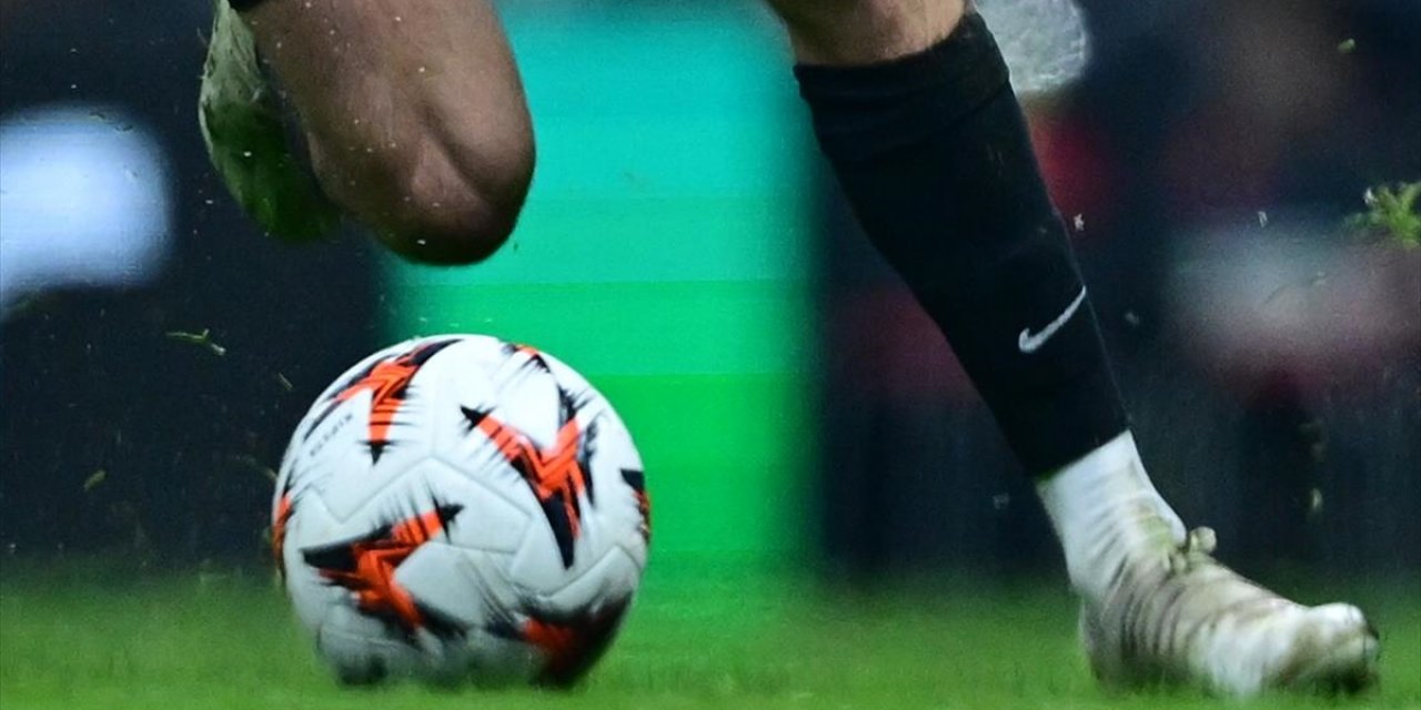 UEFA Avrupa Ligi'nde Son 16 Turuna Kalan Takımlar Belli Oldu