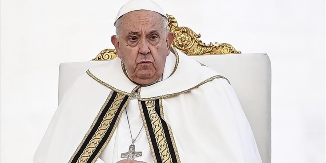 Vatikan: Papa'nın Sağlık Durumu Hafif Bir İyileşme Göstermekte