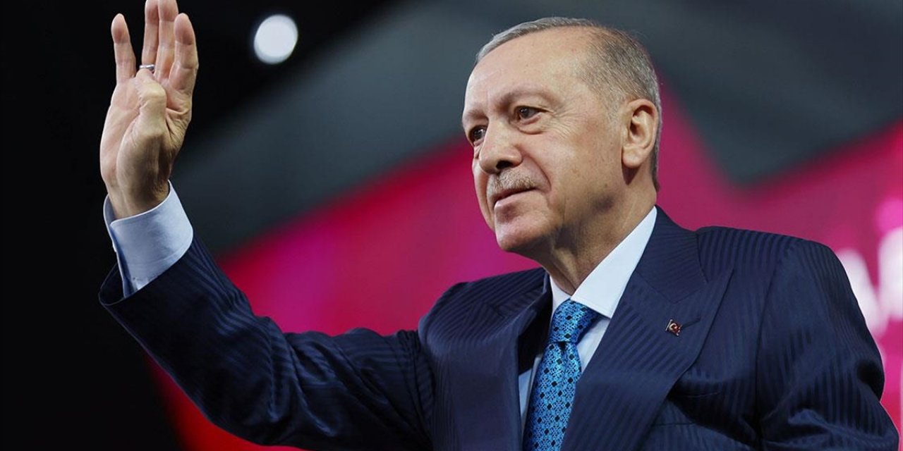 Cumhurbaşkanı Erdoğan'dan Ak Parti'nin 8. Olağan Büyük Kongresi'ne İlişkin Paylaşım