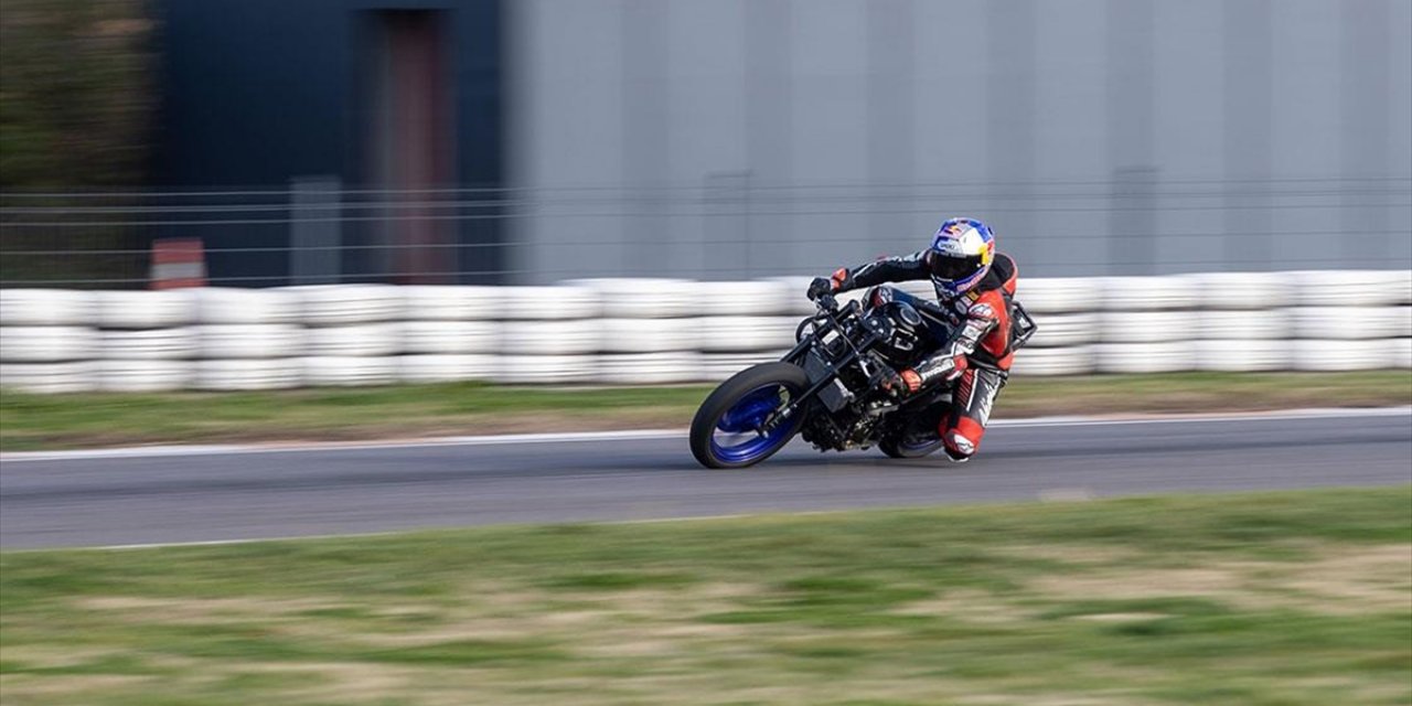 Milli Motosikletçi Can Öncü, Avustralya'da Dünya Supersport Şampiyonası'nda 5. Oldu